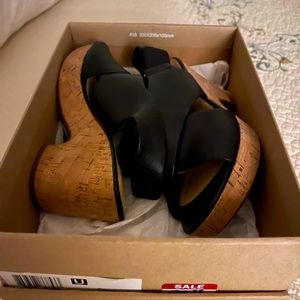 Clarks wedge sandals